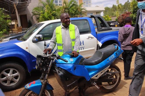 University of Kigali Signs Groundbreaking MoU with Murang’a University of Technology and Ecomobilus to Advance Research in Electric Mobility Solutions in Rwanda