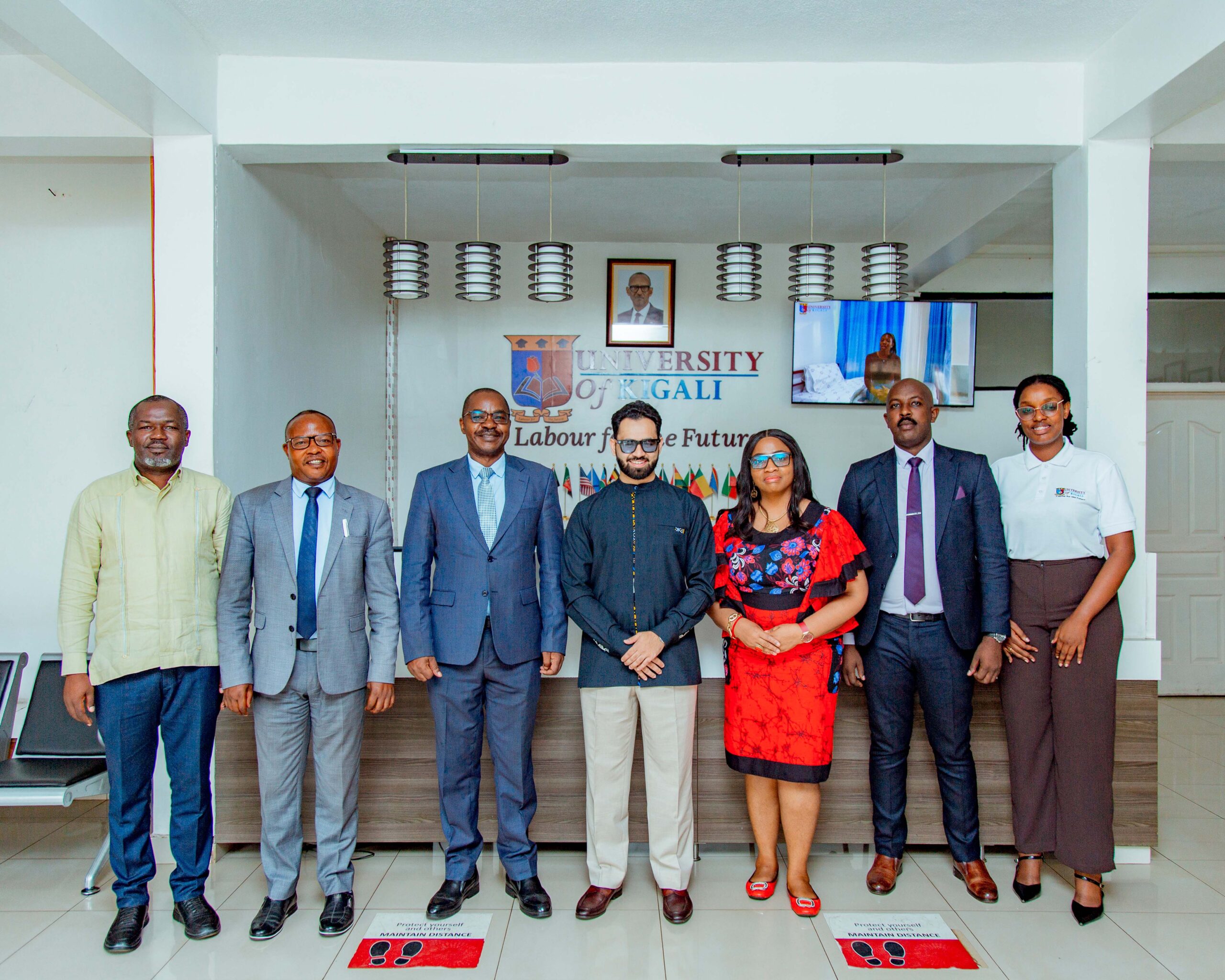 The Signing ceremony was also witnessed by Prof. Ogechi Adeola Deputy Vice Chancellor in Charge of Research, Innovation and Enterprise (RIE), Dr Samuel Sindayigaya Associate Deputy Vice Chancellor of Academics (ADVCA) and Grace Patrick Kihumulo Director in charge of Strategy, Monitoring and Evaluation among other UoK STAFF.