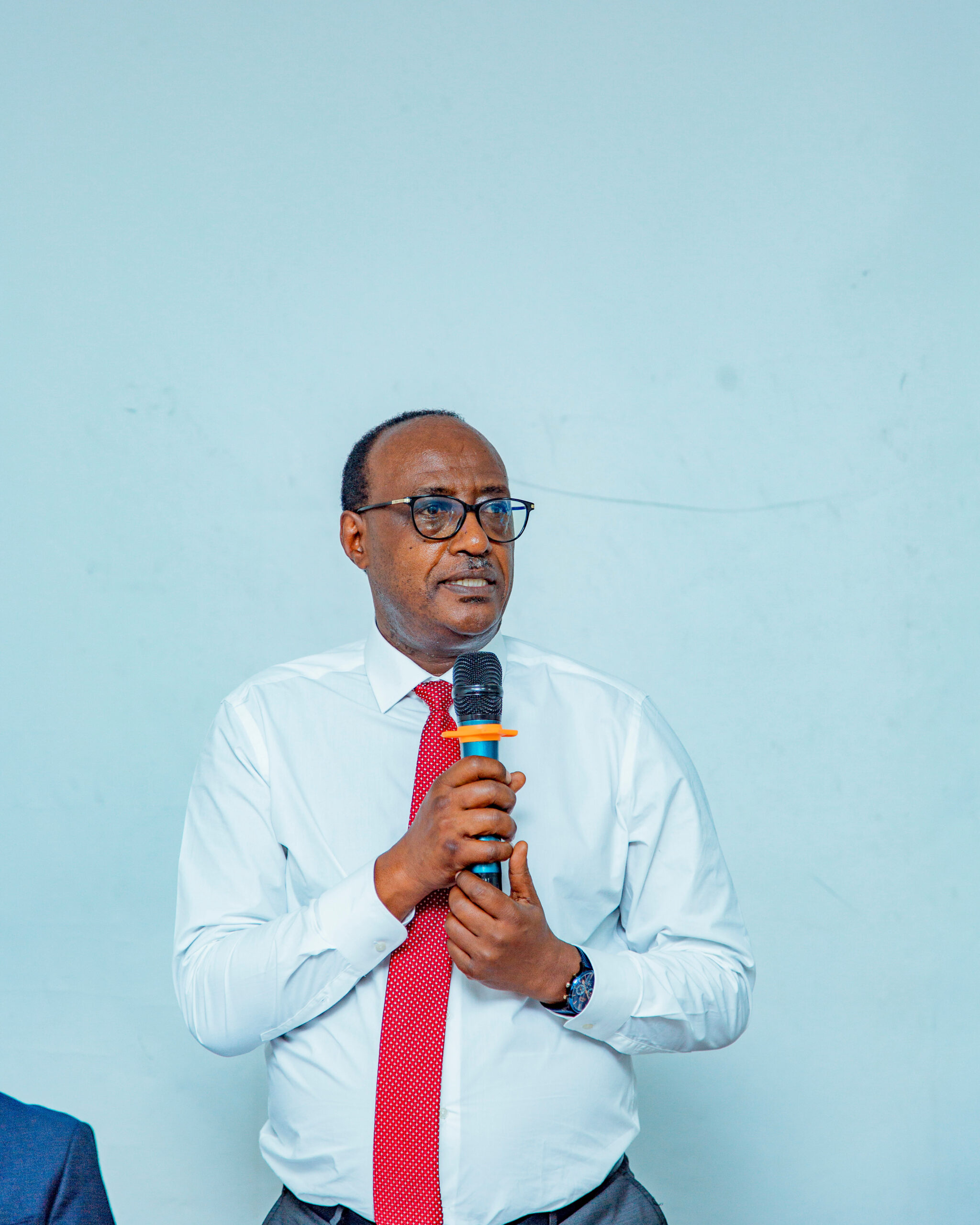 Prof. Manasseh addressing hundreds of students at UoK Remera Campus.